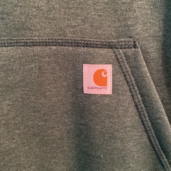 NWT Carhartt green logo hoodie with kangaroo pouch - Picture 3 of 4
